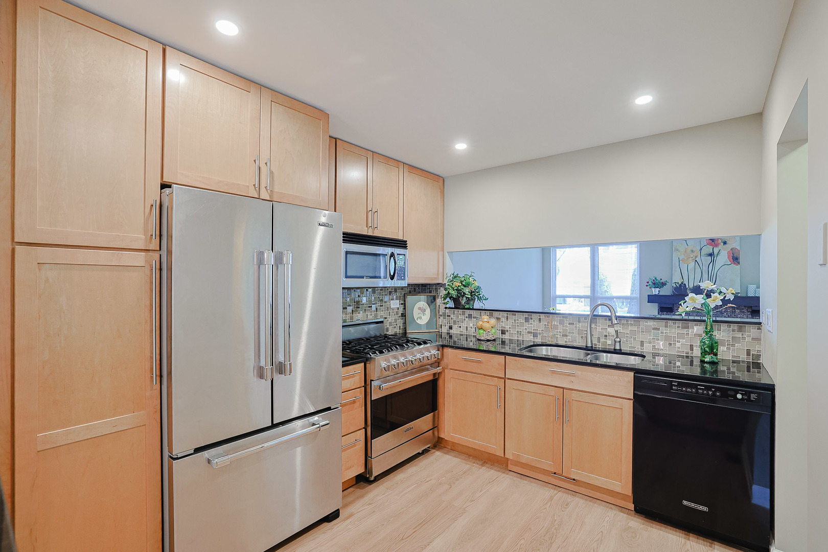 2004 Waverly Lane, Algonquin, IL 60102