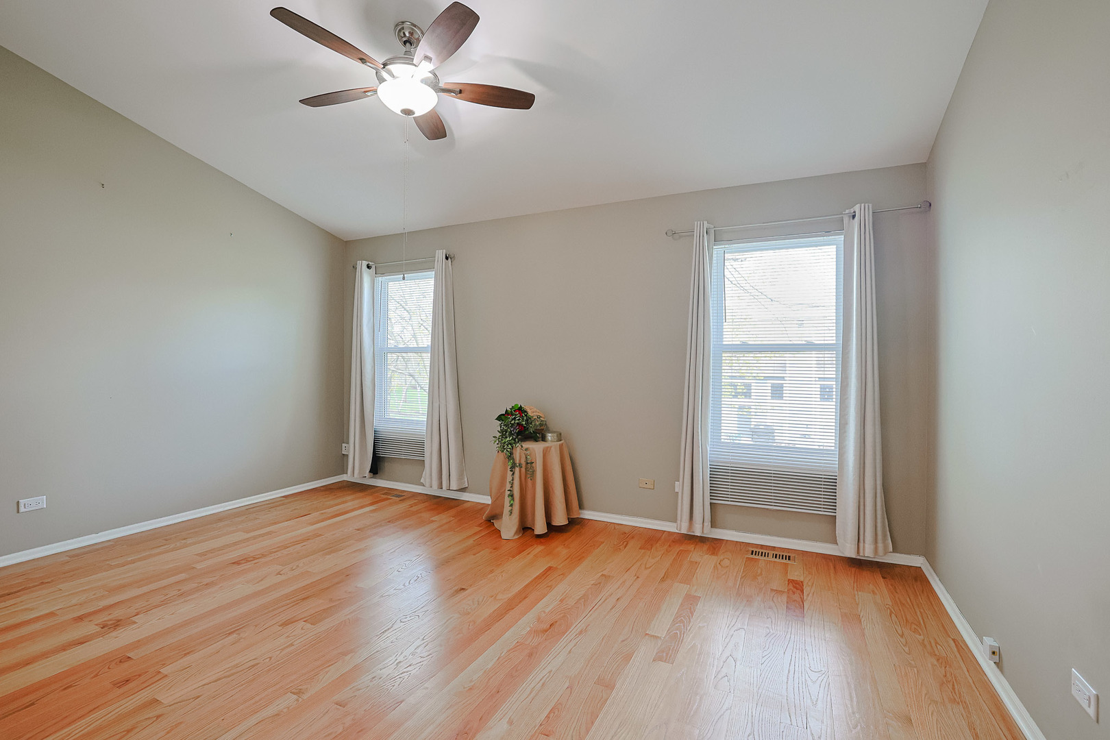 2004 Waverly Lane, Algonquin, IL 60102