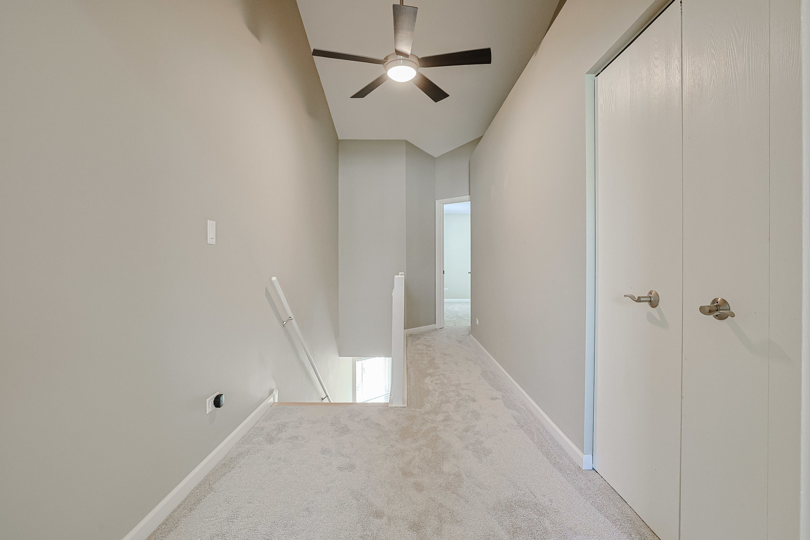 2004 Waverly Lane, Algonquin, IL 60102