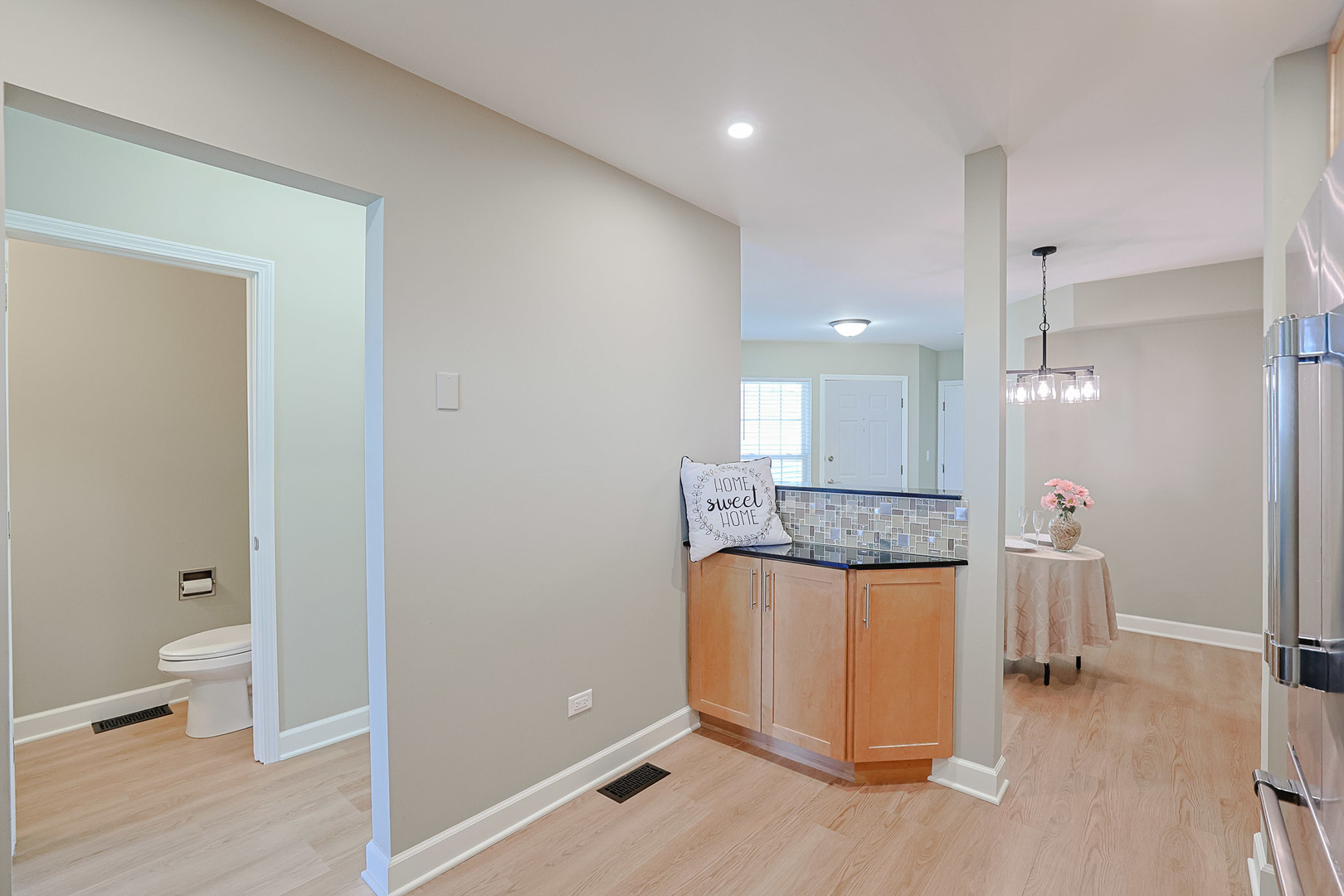 2004 Waverly Lane, Algonquin, IL 60102