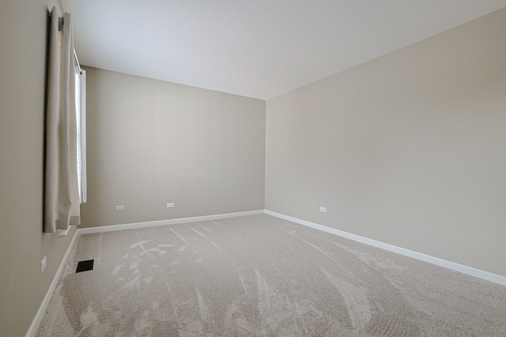 2004 Waverly Lane, Algonquin, IL 60102