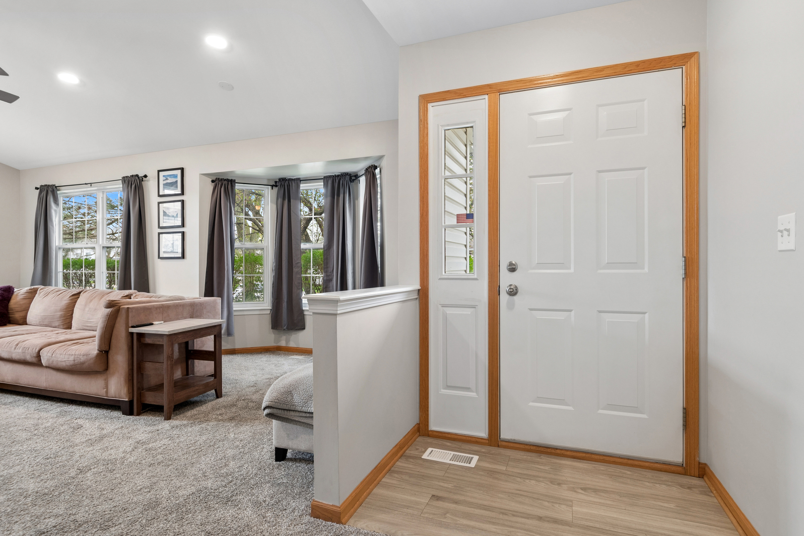 217 Kathryn Lane, North Aurora, IL 60542