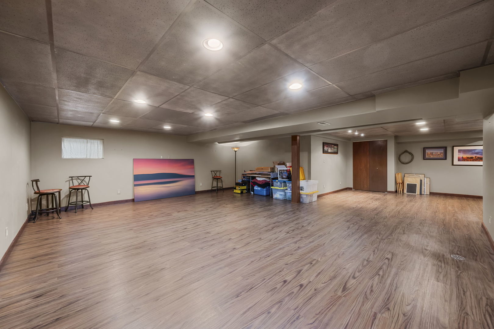 59 Sylvan Court, Elk Grove Village, IL 60007