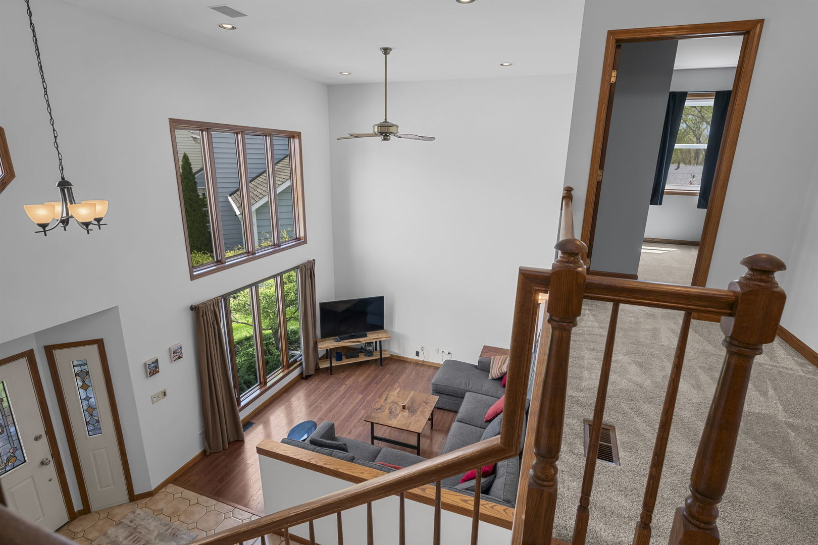 59 Sylvan Court, Elk Grove Village, IL 60007