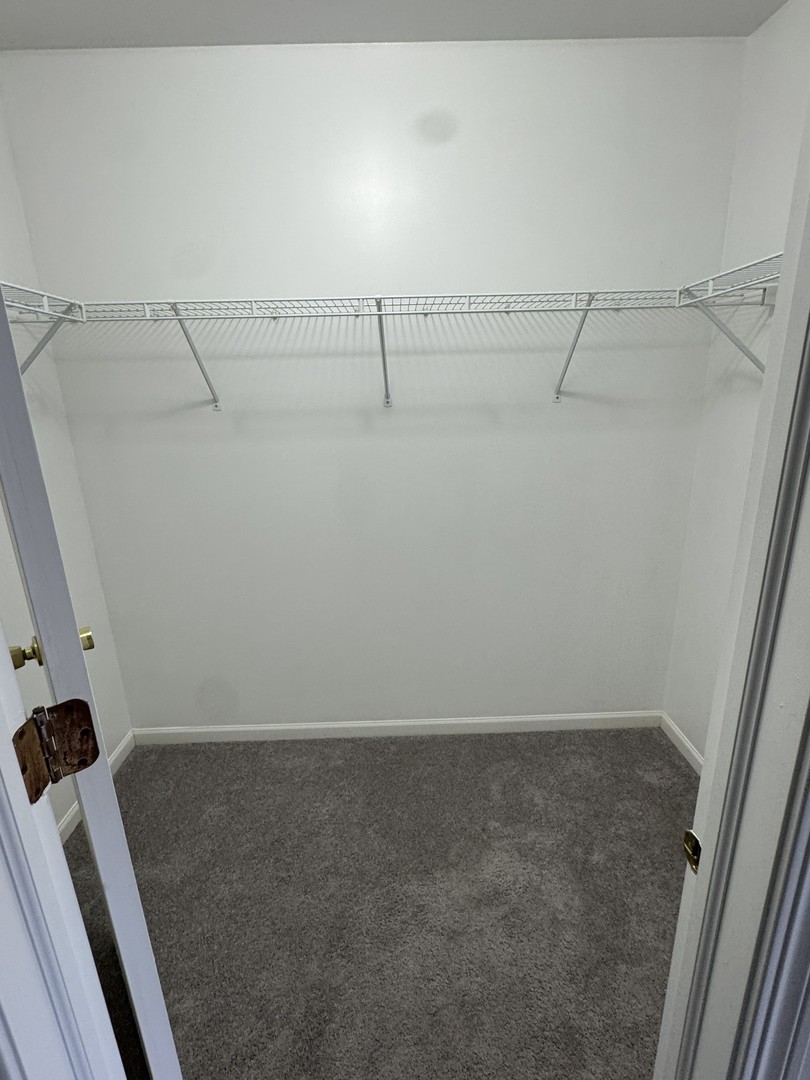 309 Springbrook Trail, Oswego, IL 60543