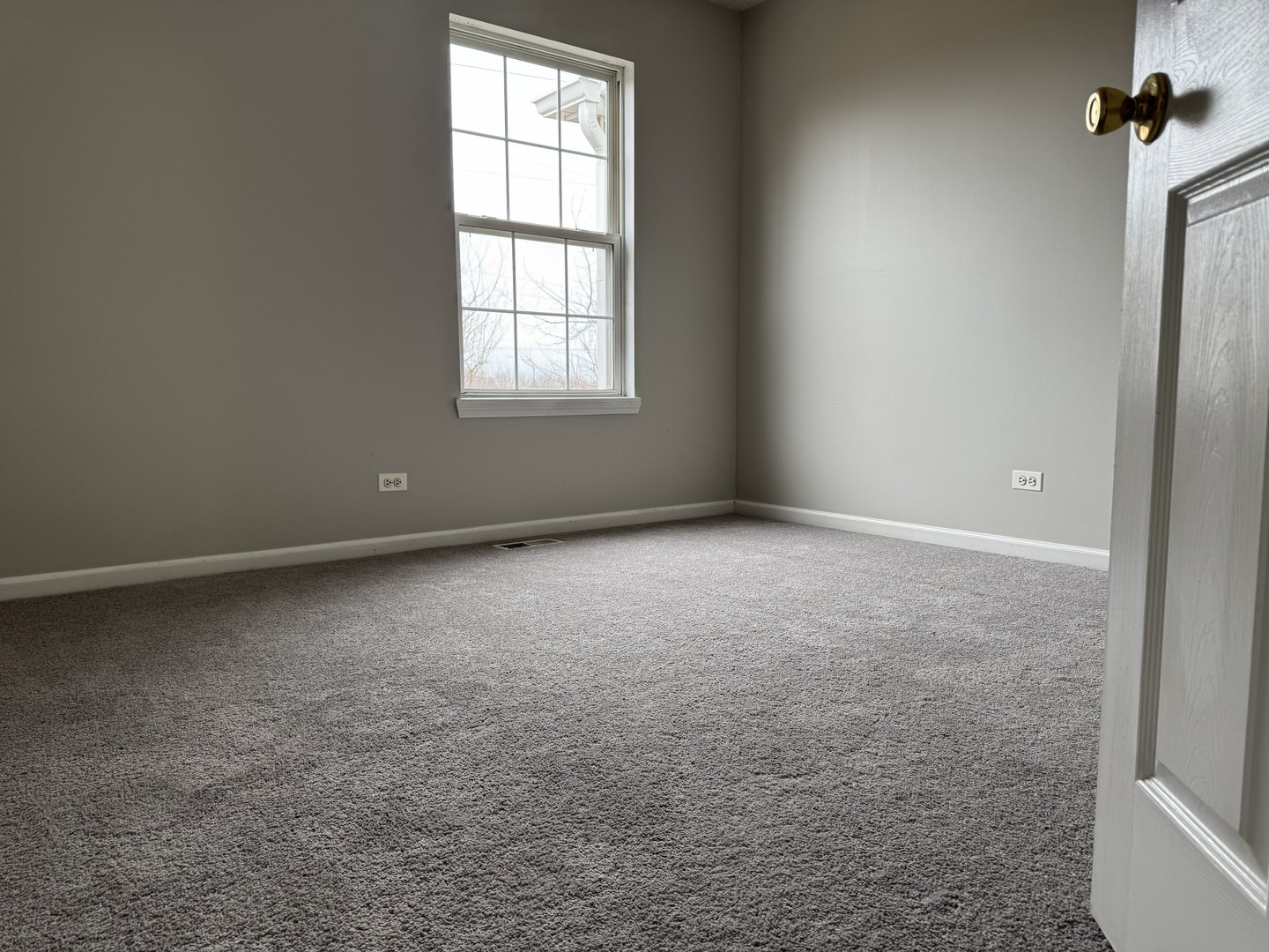 309 Springbrook Trail, Oswego, IL 60543