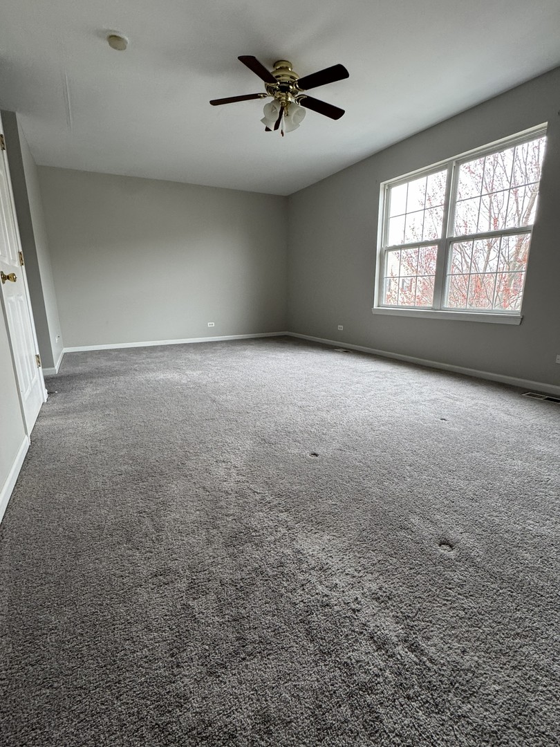 309 Springbrook Trail, Oswego, IL 60543