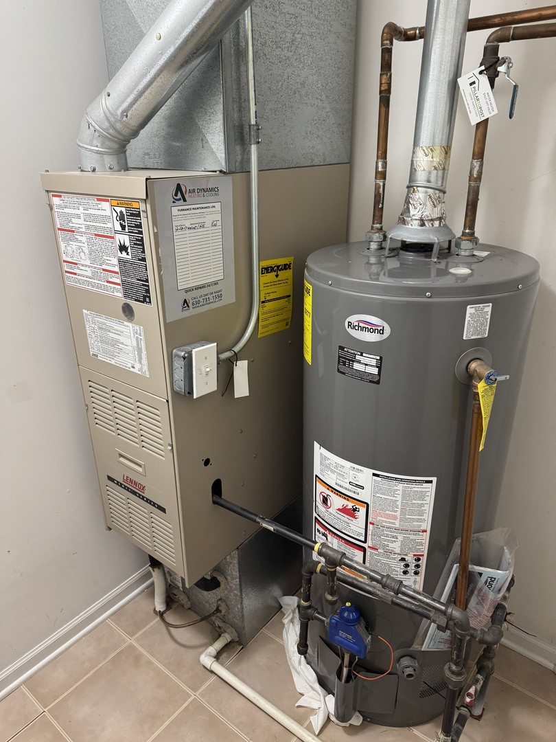 309 Springbrook Trail, Oswego, IL 60543