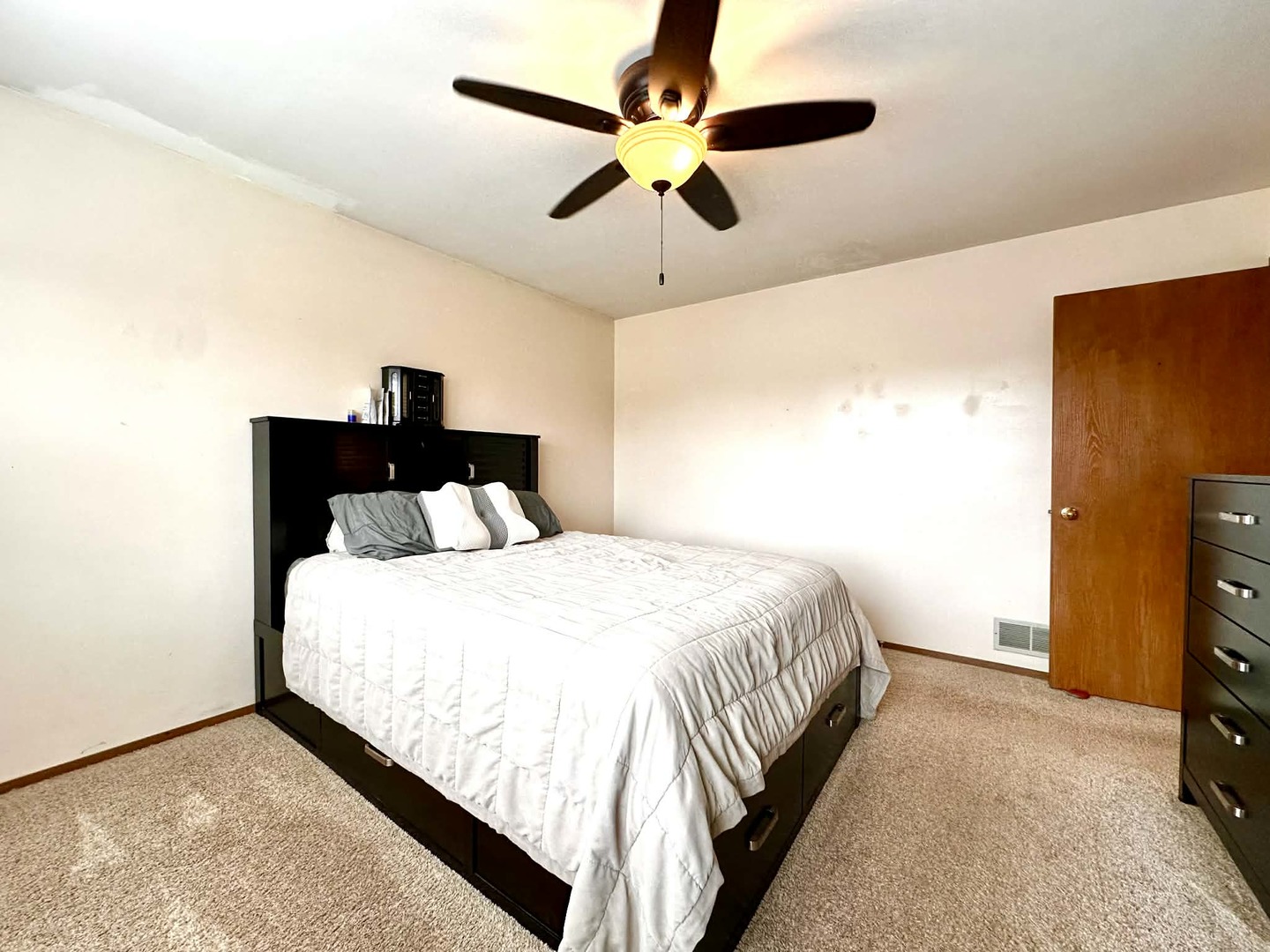 38093 N Cornell Road, Beach Park, IL 60087