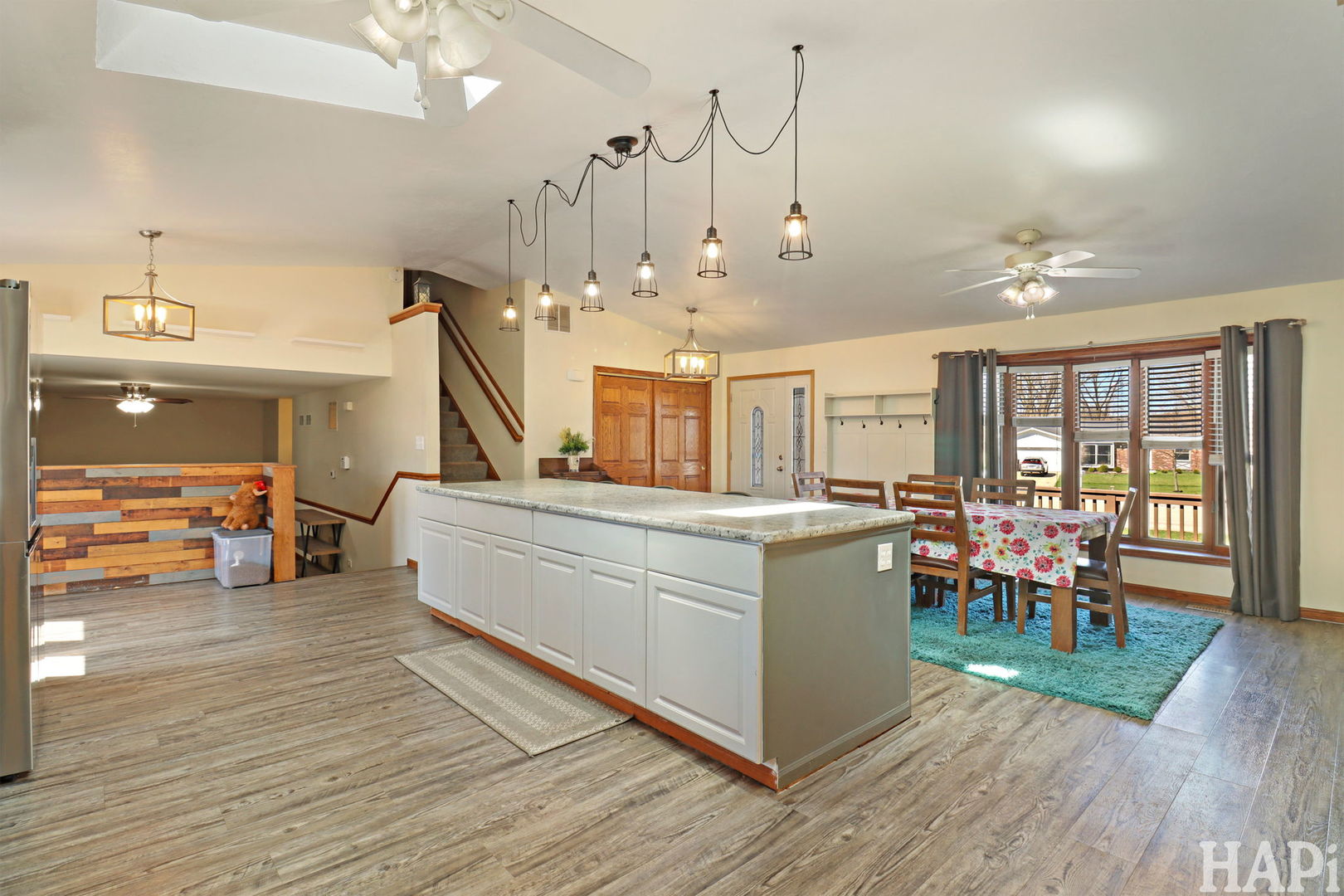 5209 Springdale Lane, McHenry, IL 60050