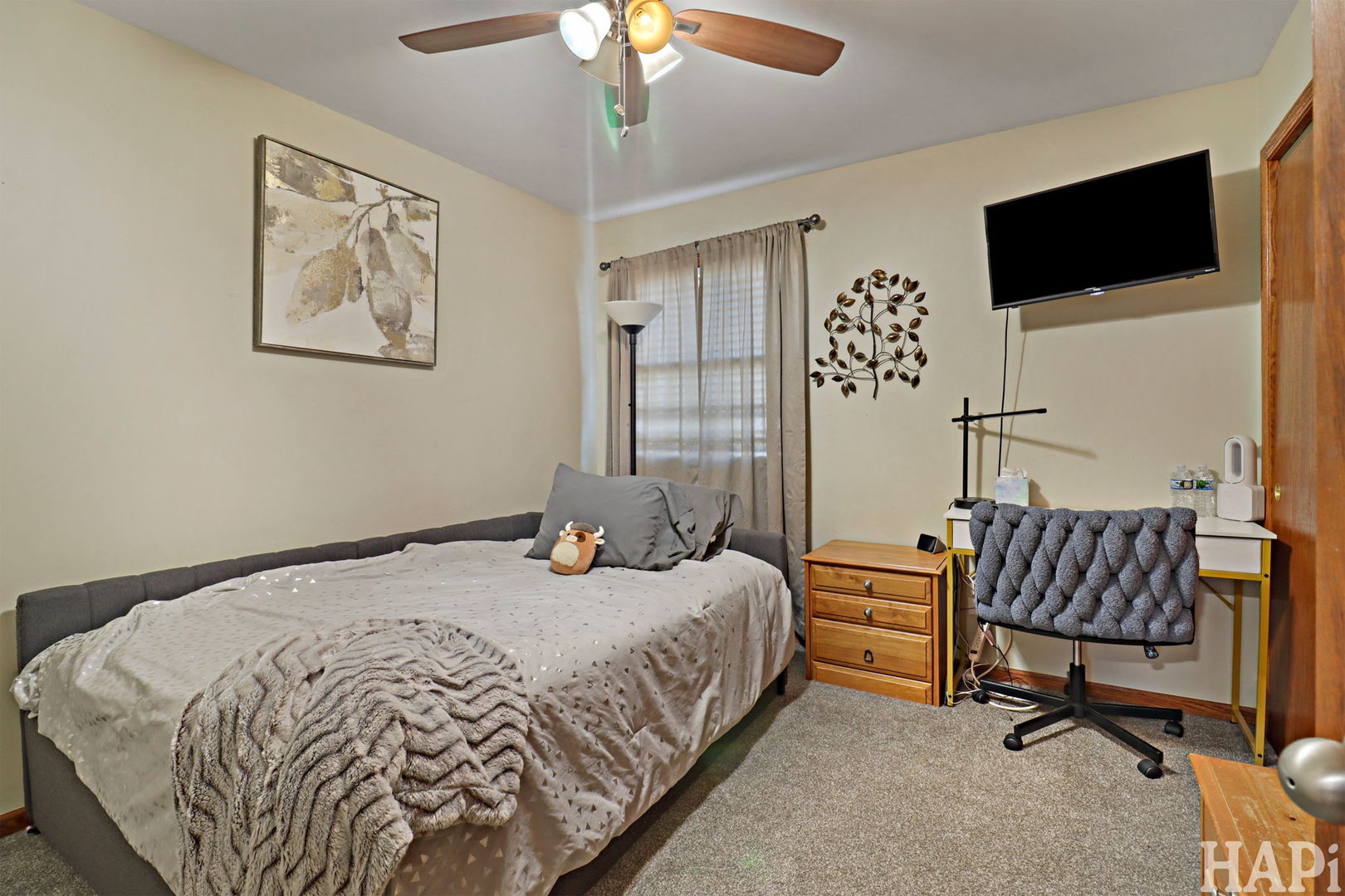 5209 Springdale Lane, McHenry, IL 60050