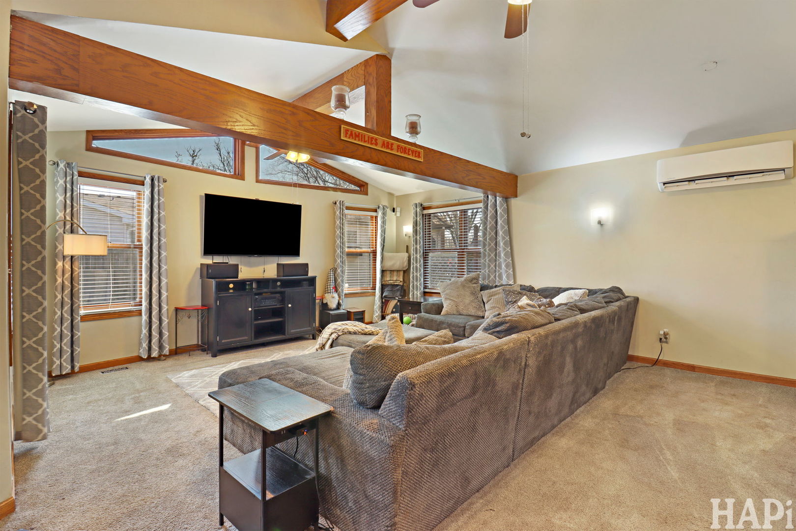 5209 Springdale Lane, McHenry, IL 60050