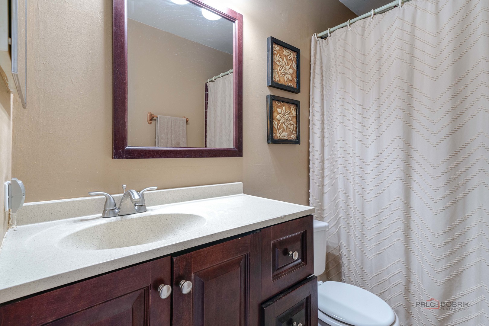 1995 Westview Lane, Round Lake Beach, IL 60073