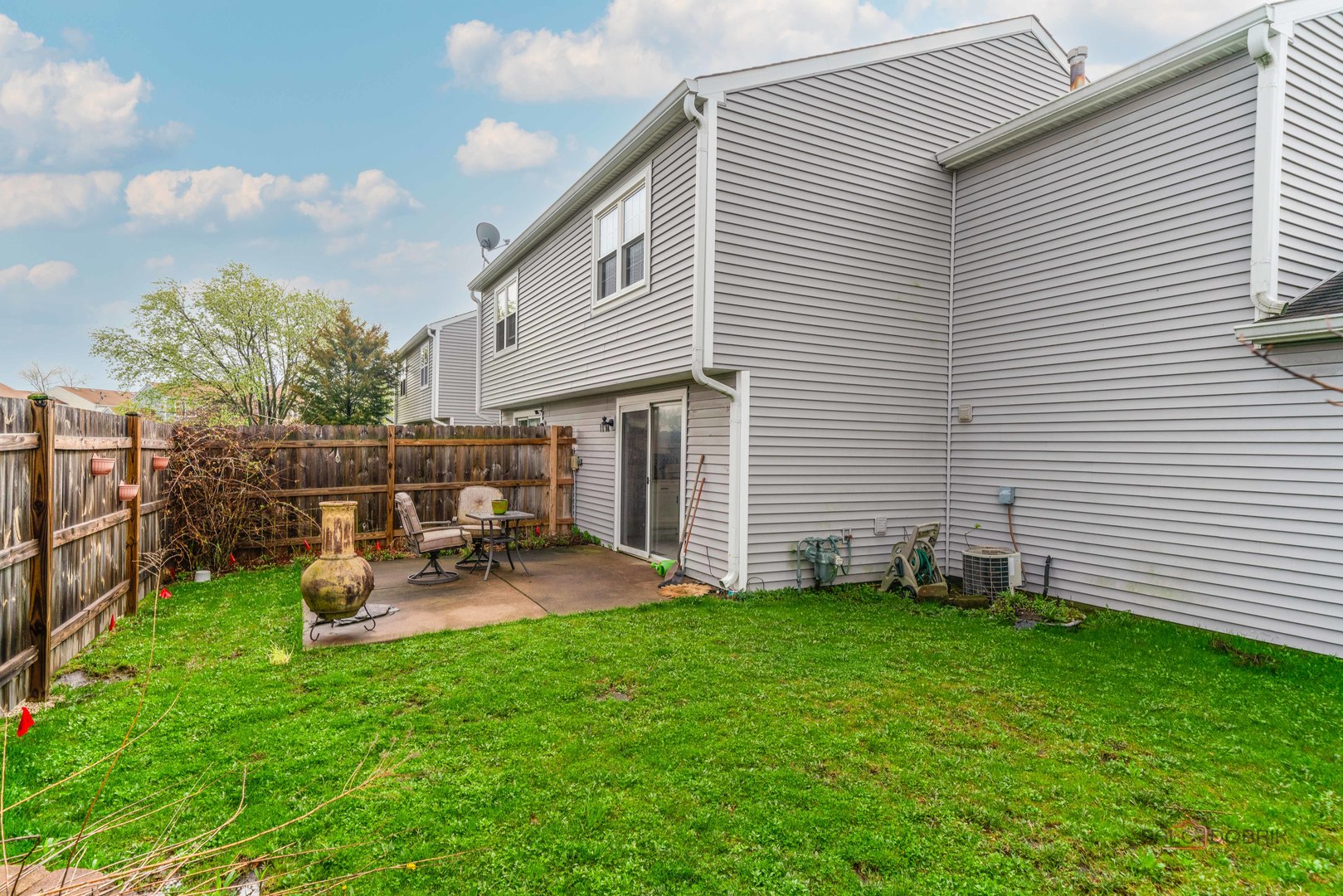 1995 Westview Lane, Round Lake Beach, IL 60073