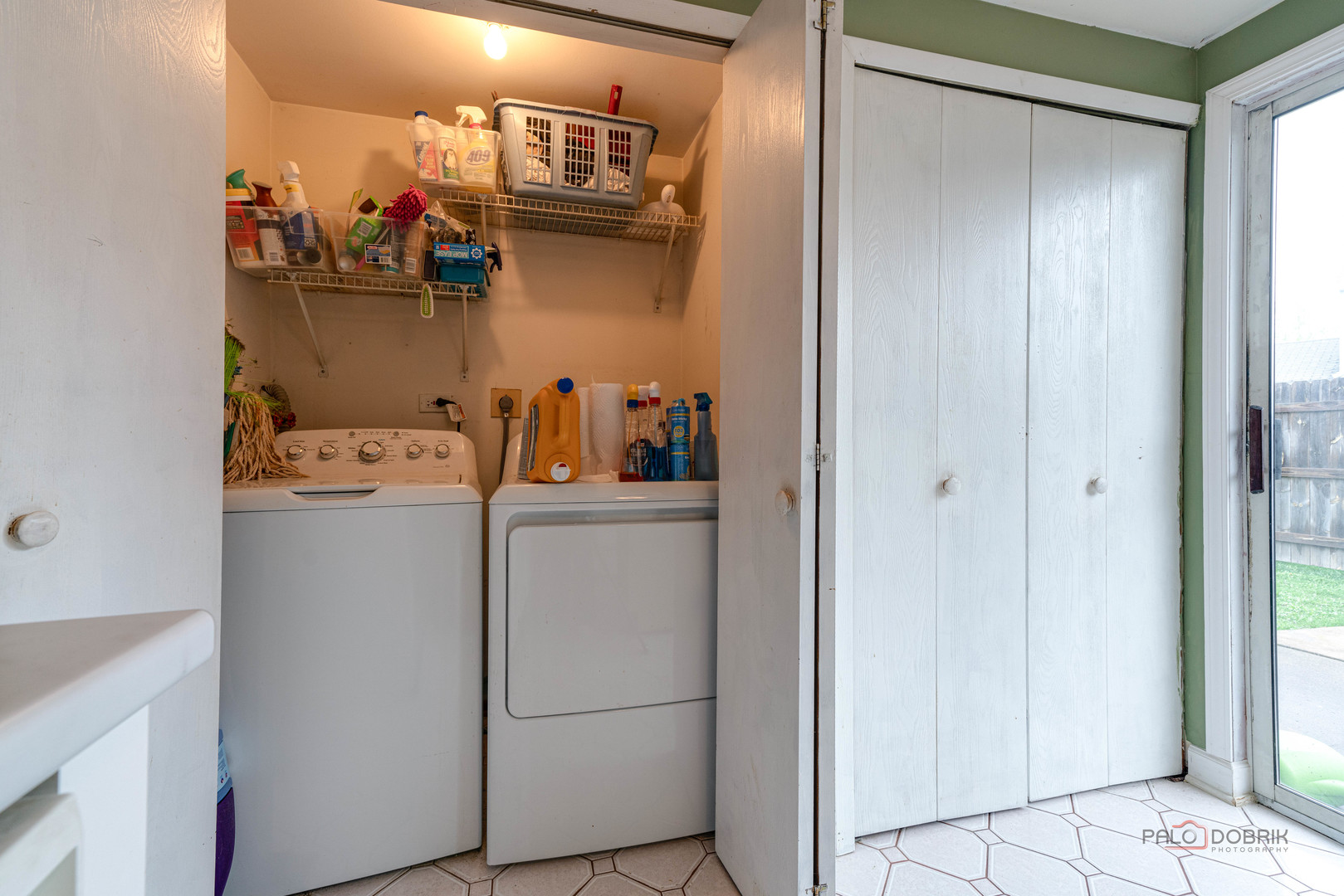 1995 Westview Lane, Round Lake Beach, IL 60073