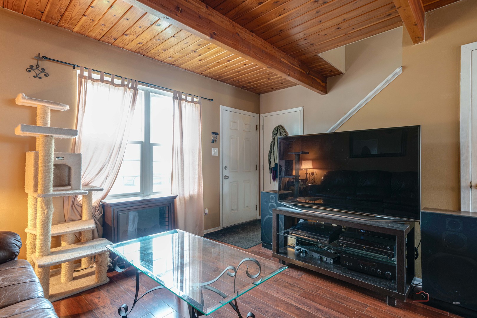 1995 Westview Lane, Round Lake Beach, IL 60073