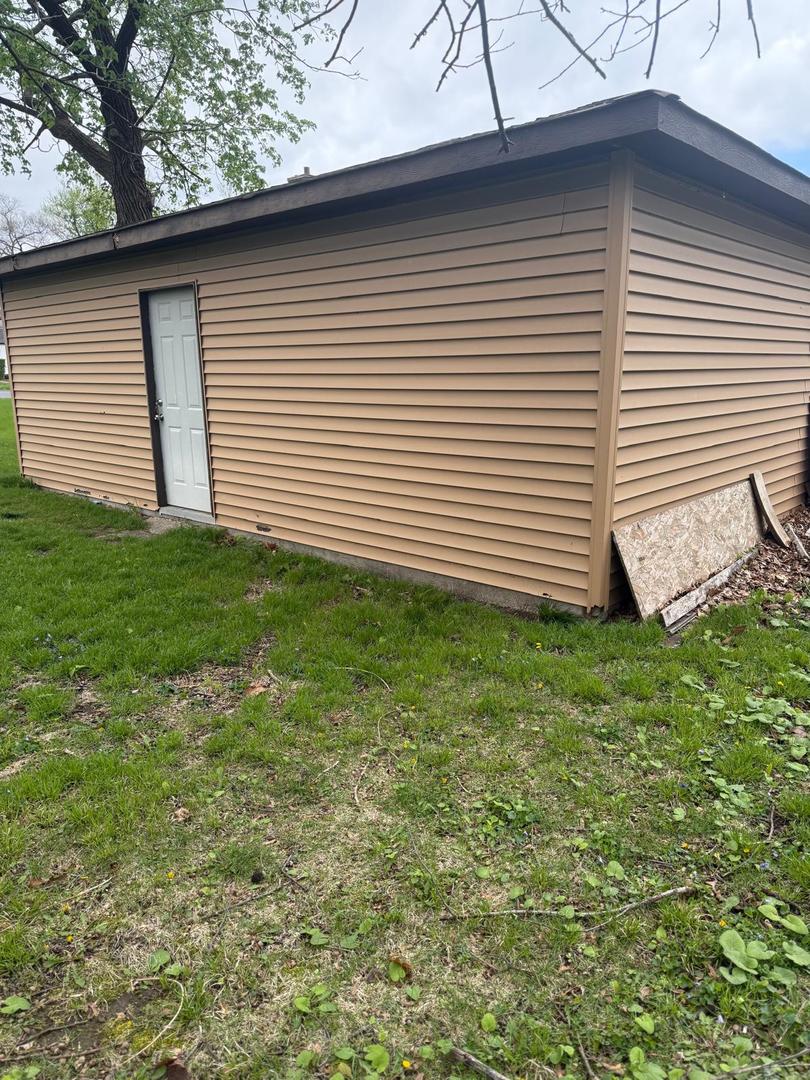 23913 W Lockport Street, Plainfield, IL 60544