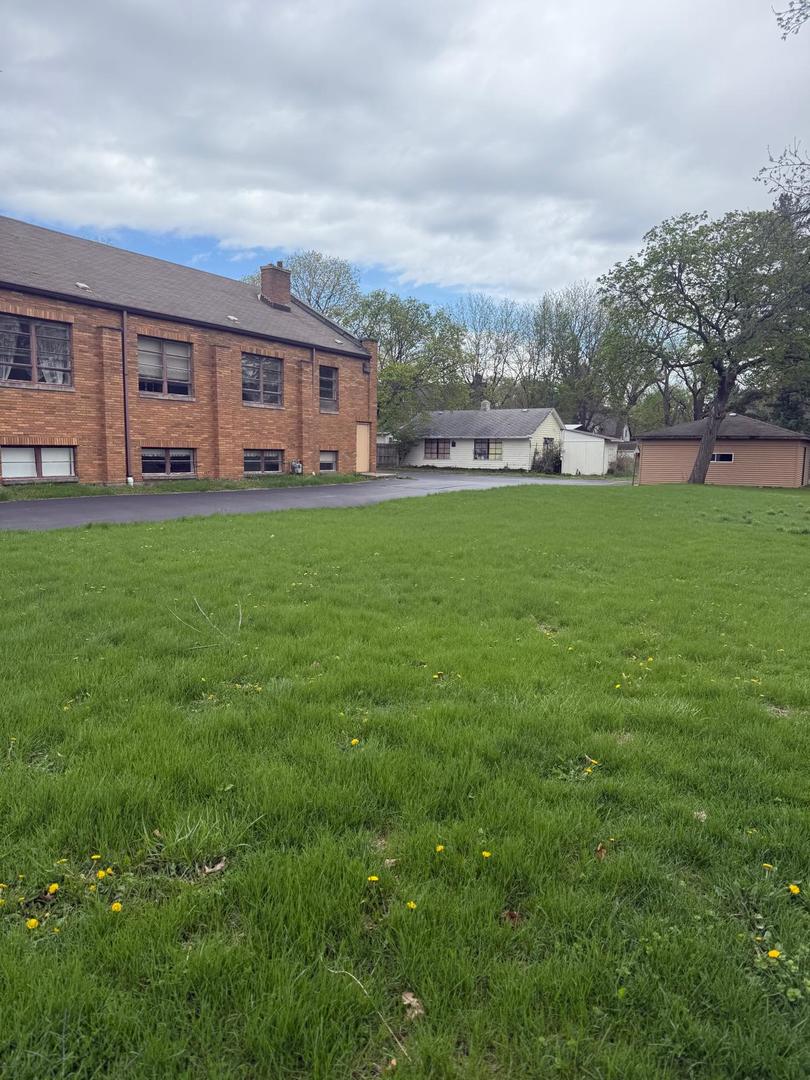 23913 W Lockport Street, Plainfield, IL 60544