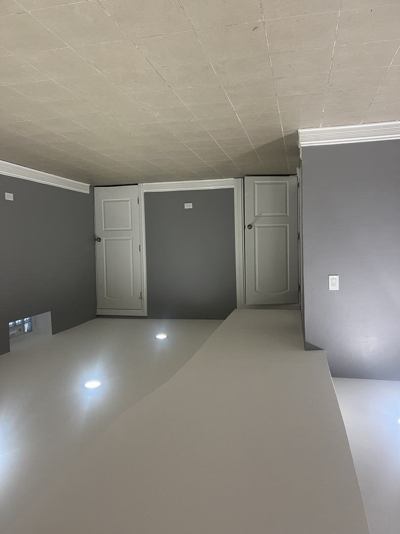 9020 S King Drive, Chicago, IL 60619