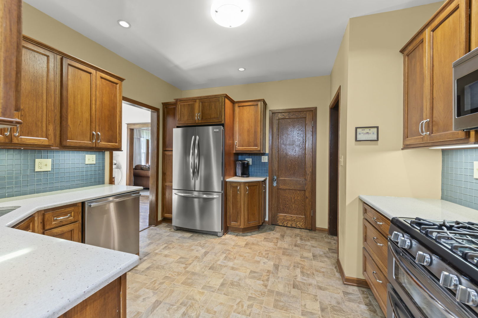 1924 Pine Road, Homewood, IL 60430