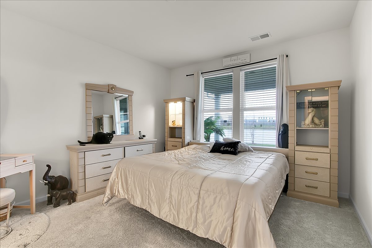 3243 Sweetgrass Circle, Aurora, IL 60503