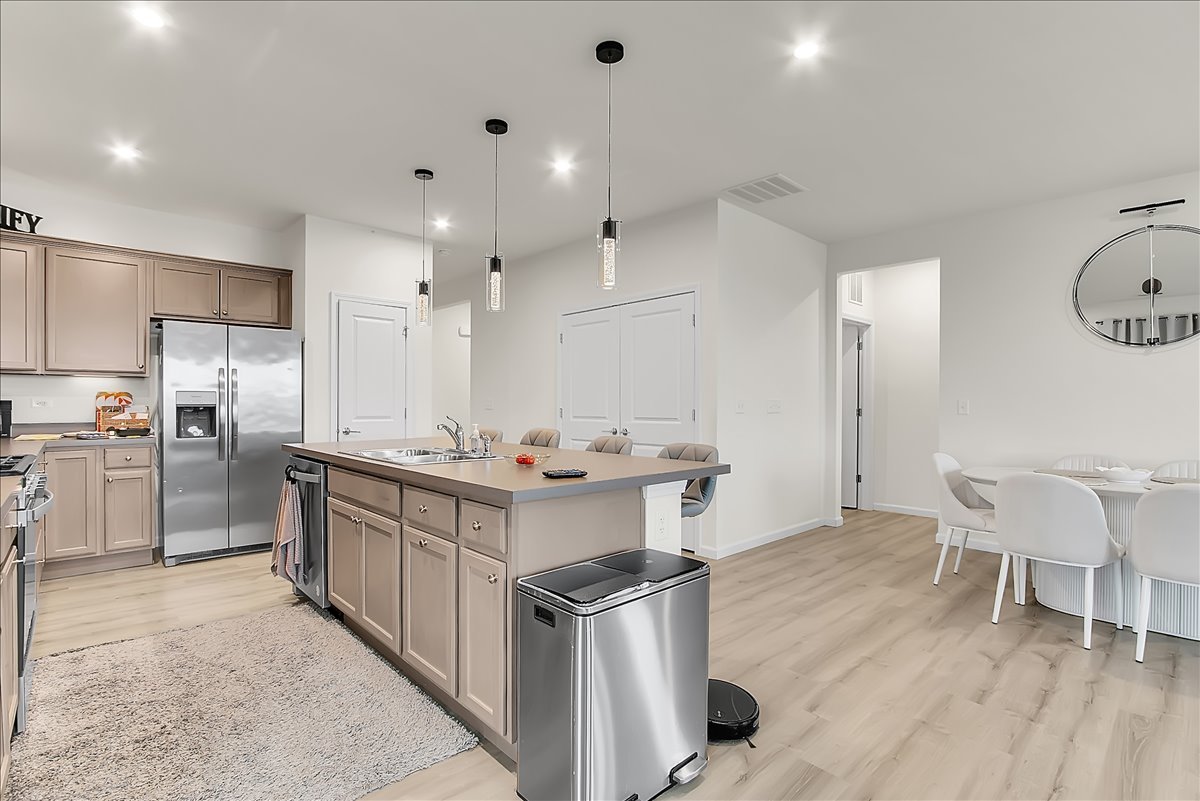 3243 Sweetgrass Circle, Aurora, IL 60503