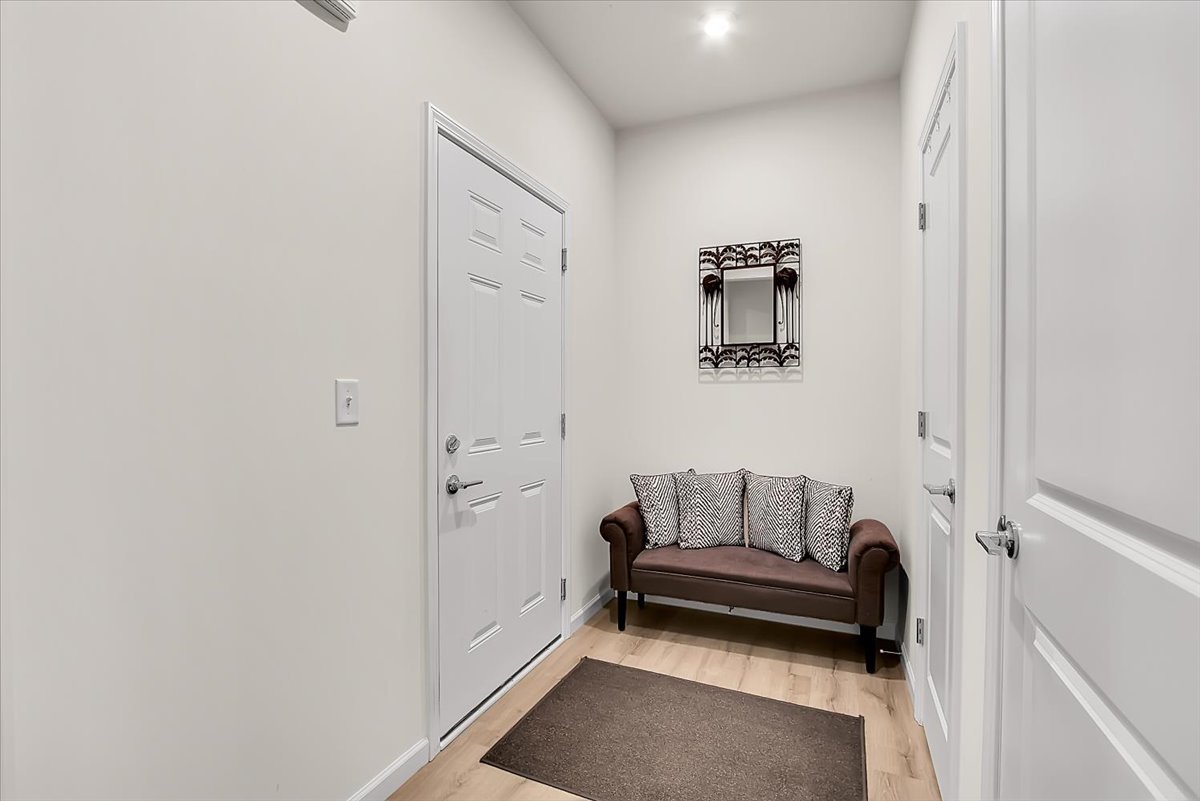 3243 Sweetgrass Circle, Aurora, IL 60503