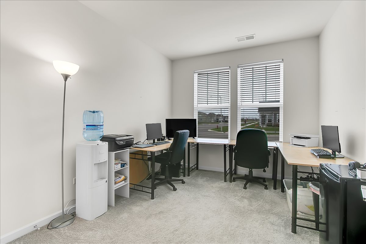 3243 Sweetgrass Circle, Aurora, IL 60503