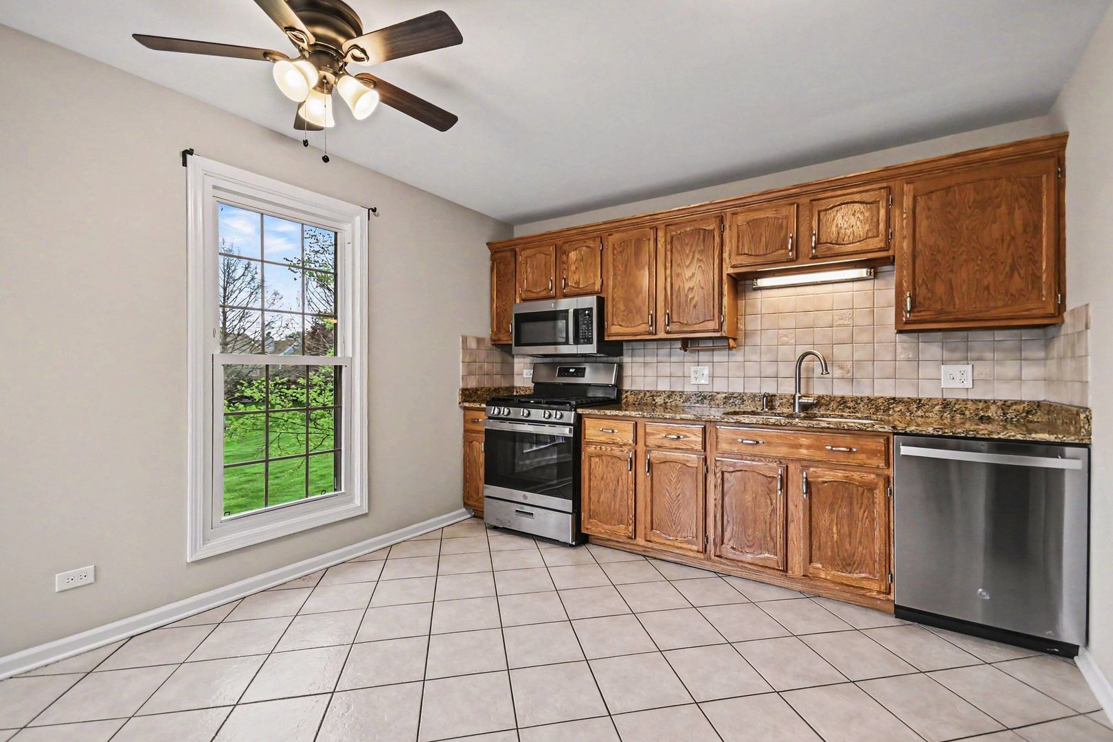 848 Chasefield Lane #3, Crystal Lake, IL 60014