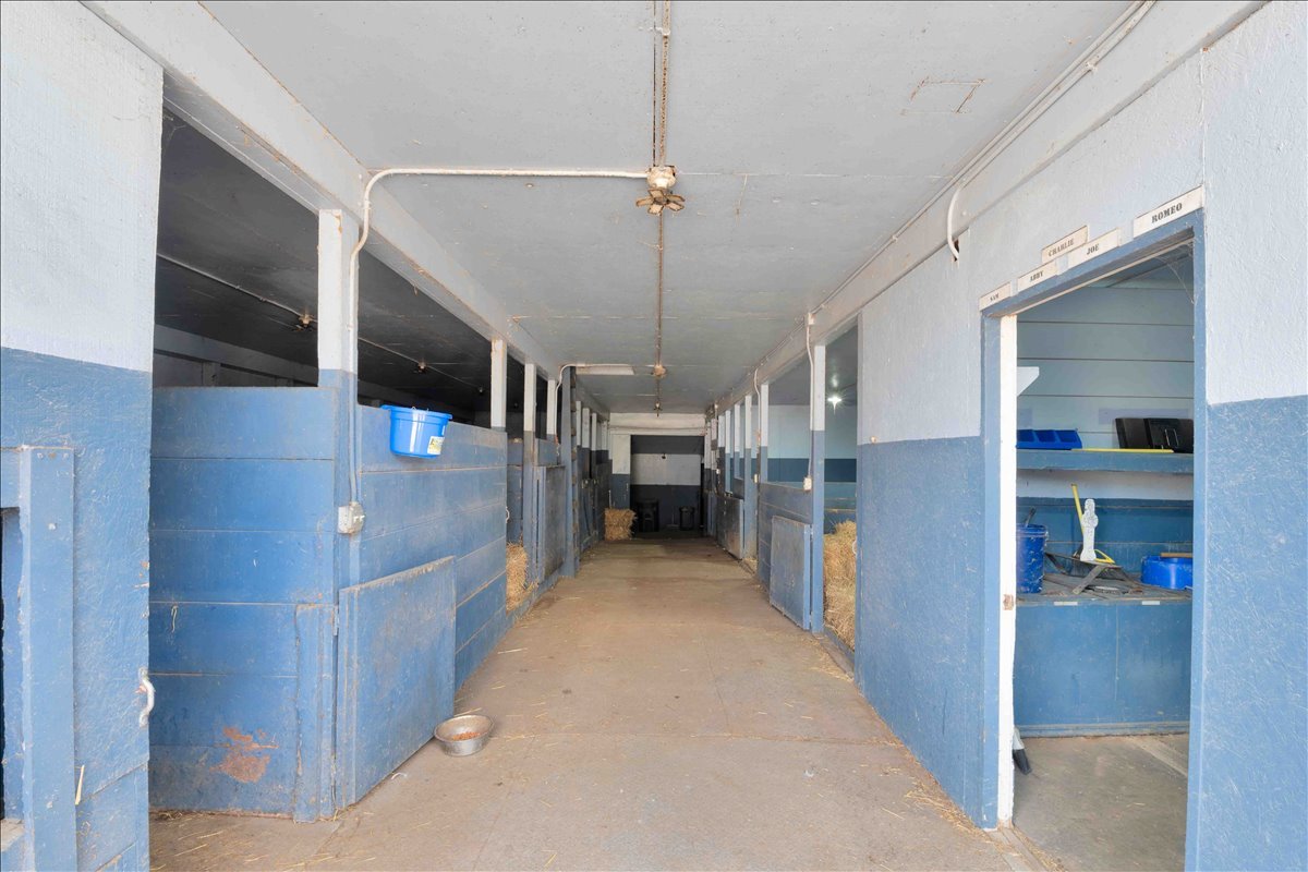 17207 Chase Road, DeKalb, IL 60115