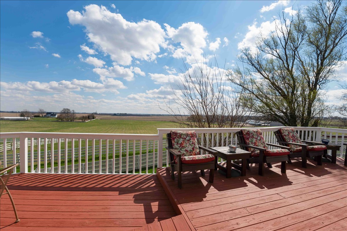 17207 Chase Road, DeKalb, IL 60115