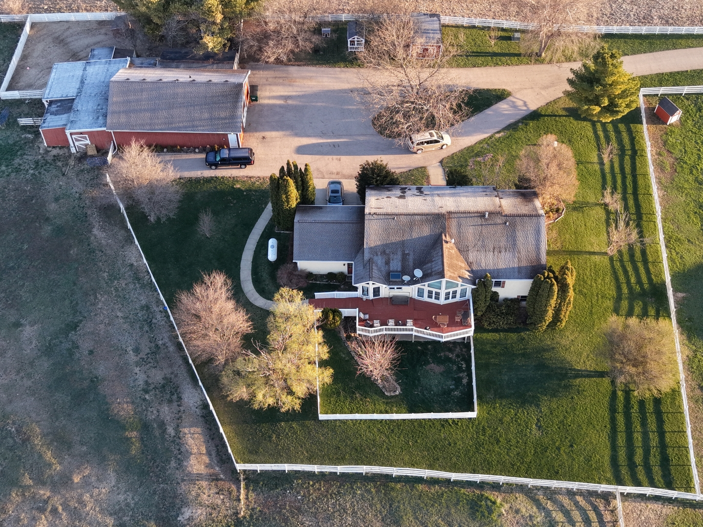 17207 Chase Road, DeKalb, IL 60115