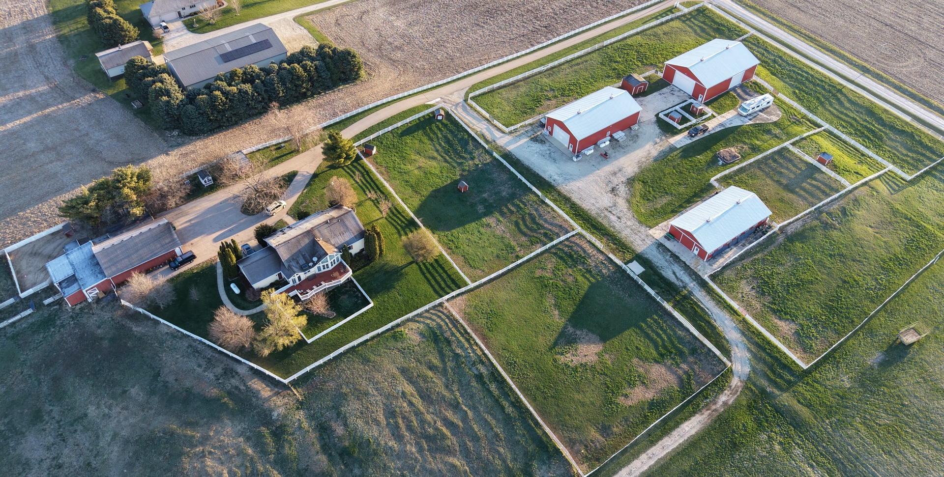 17207 Chase Road, DeKalb, IL 60115