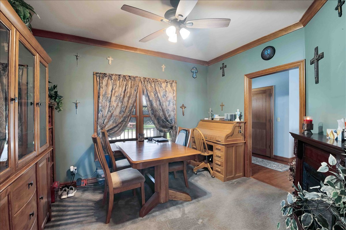 17207 Chase Road, DeKalb, IL 60115