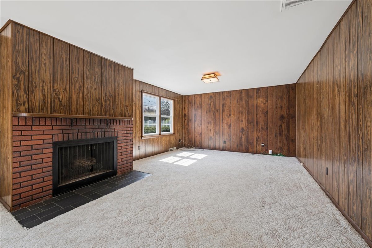 108 Lavidia Boulevard, Joliet, IL 60435