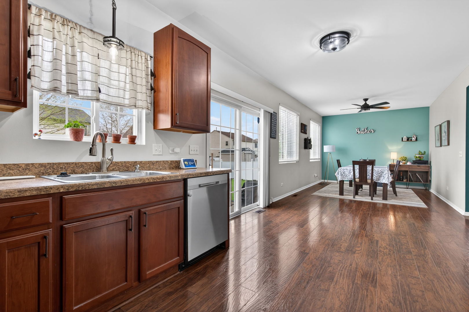 25234 Presidential Avenue, Plainfield, IL 60544