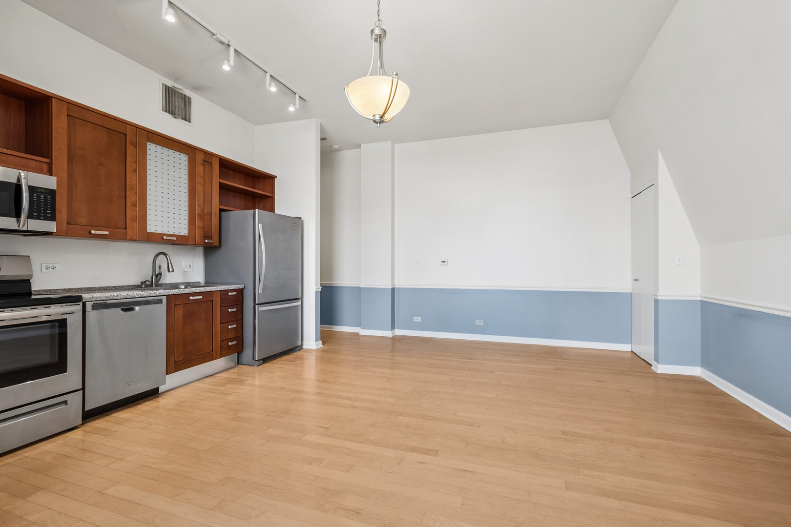 807 CHURCH Street #501, Evanston, IL 60201