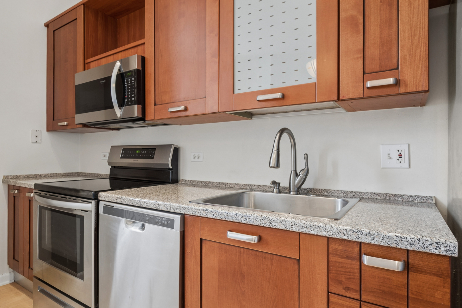 807 CHURCH Street #501, Evanston, IL 60201