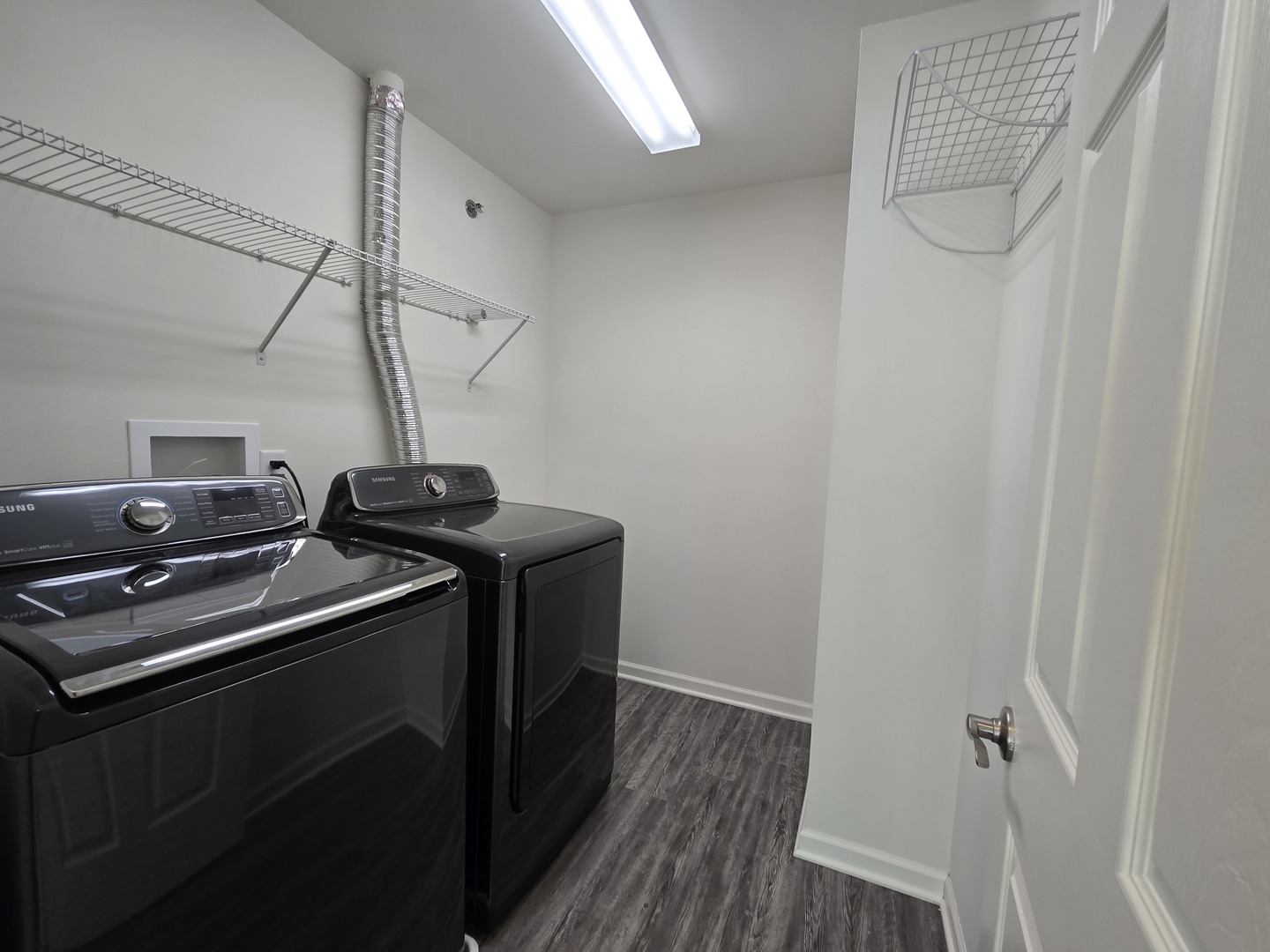 7106 Country Club Hills Drive, Fox Lake, IL 60020