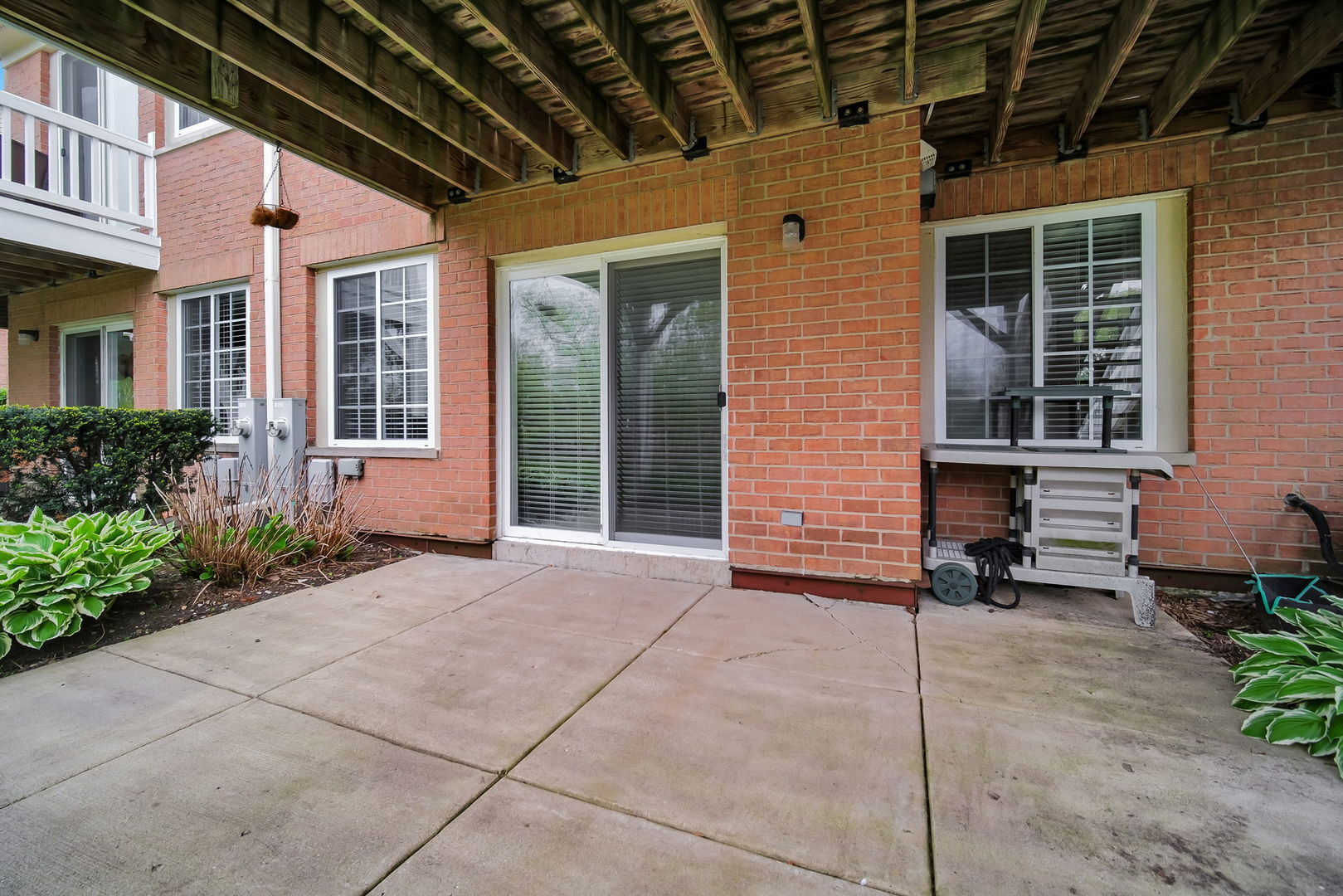 1028 Orchard Pond Court, Lake Zurich, IL 60047