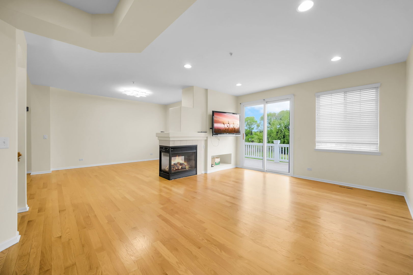 1028 Orchard Pond Court, Lake Zurich, IL 60047