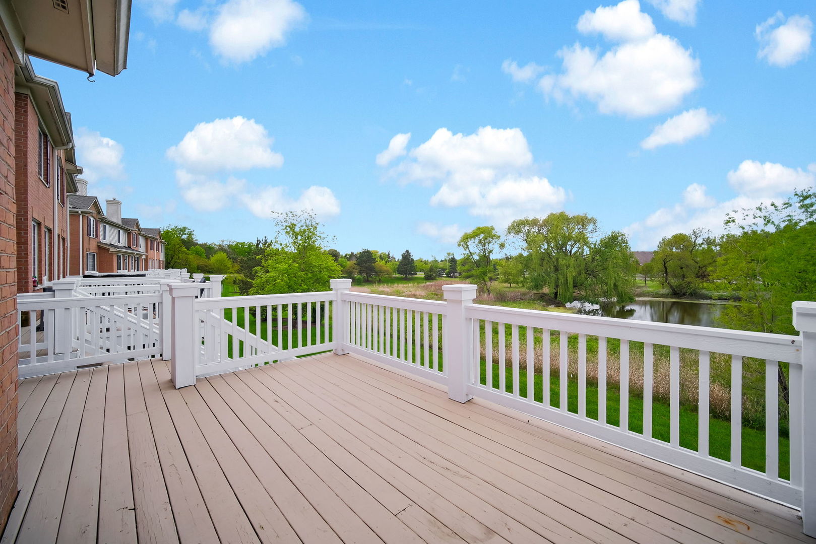 1028 Orchard Pond Court, Lake Zurich, IL 60047