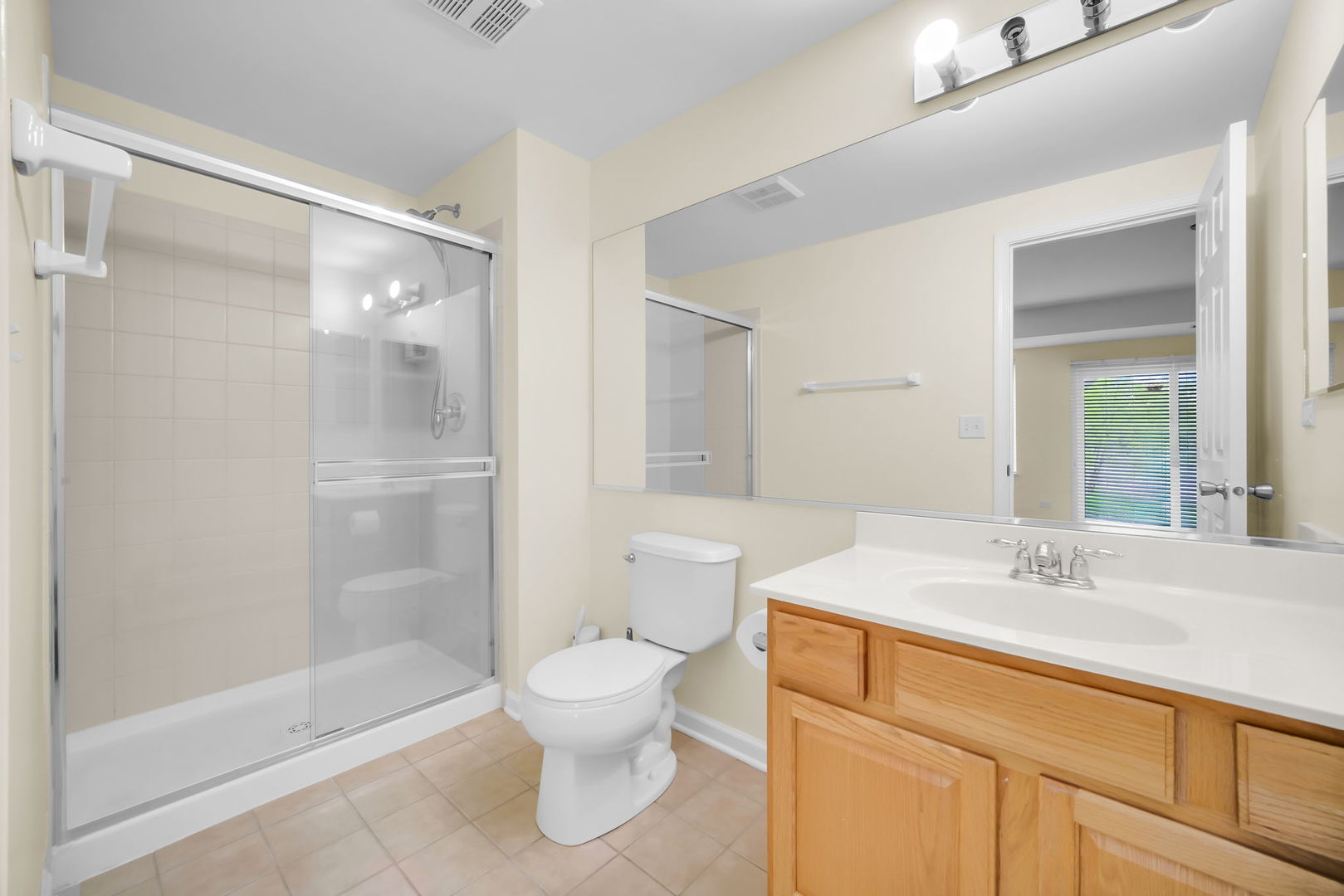 1028 Orchard Pond Court, Lake Zurich, IL 60047