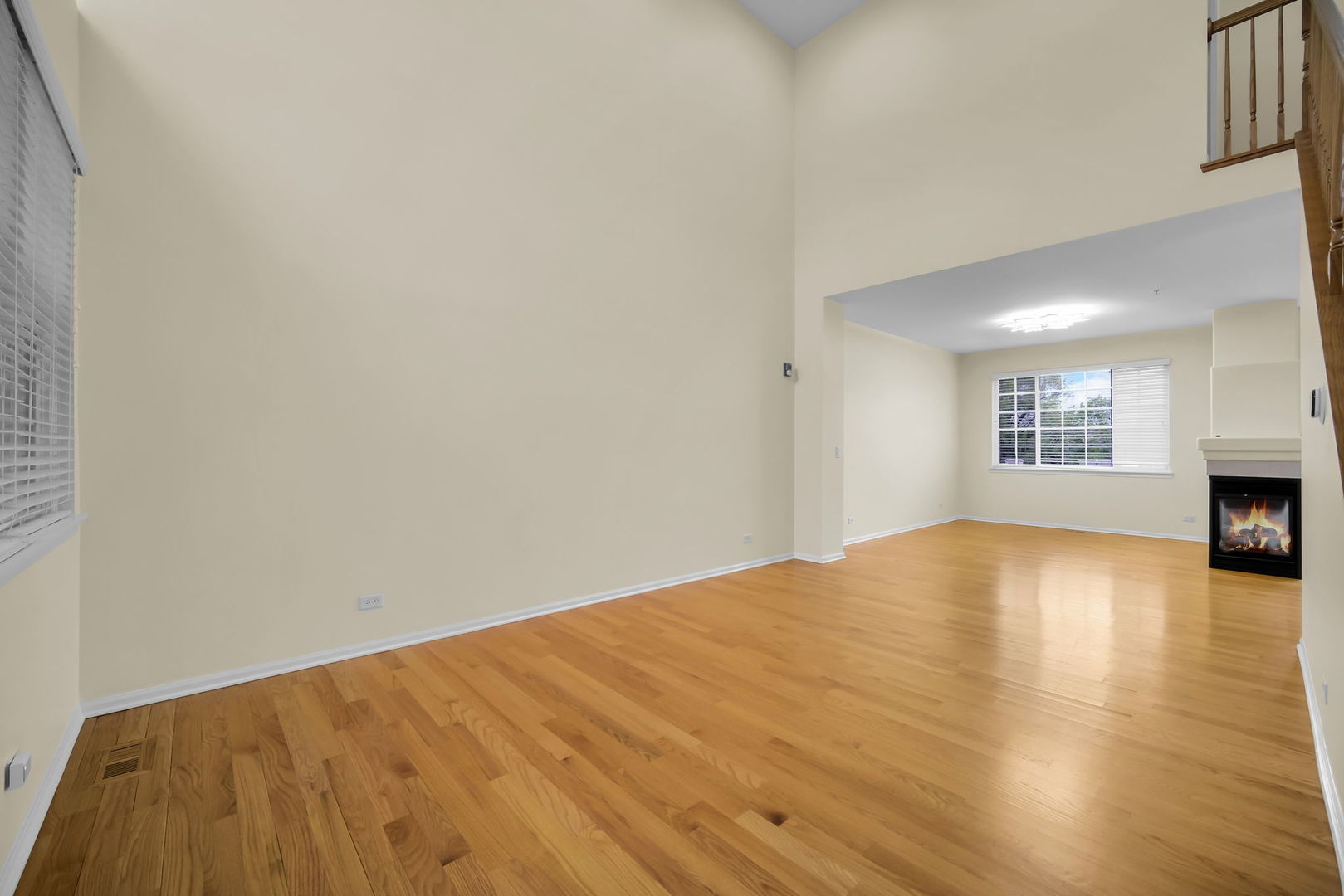 1028 Orchard Pond Court, Lake Zurich, IL 60047
