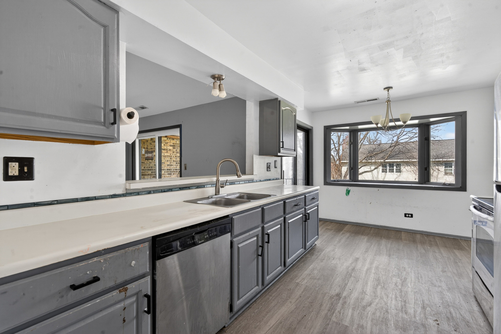 107 Walters Lane #2A, Itasca, IL 60143