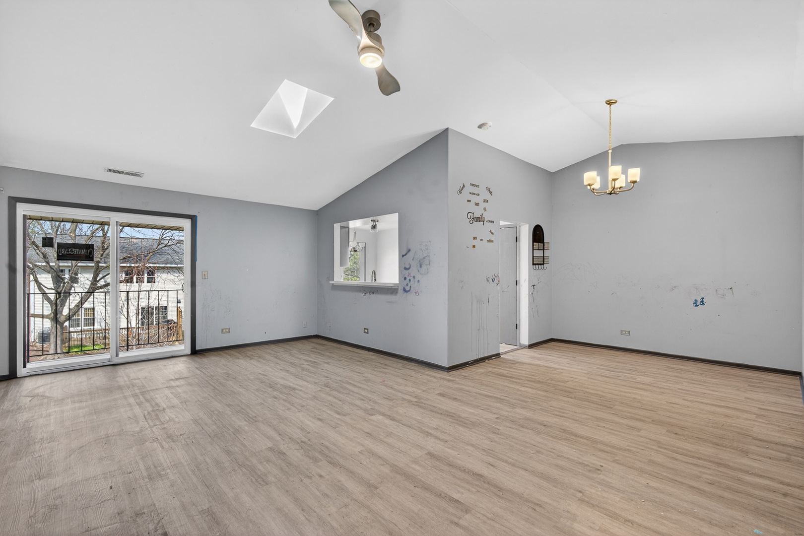 107 Walters Lane #2A, Itasca, IL 60143