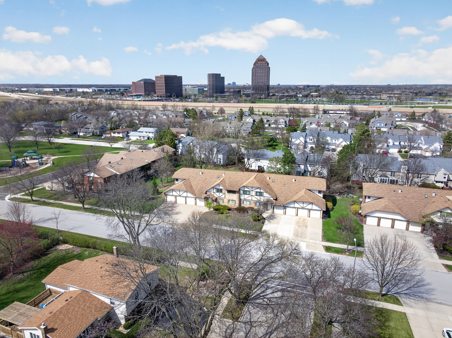 107 Walters Lane #2A, Itasca, IL 60143