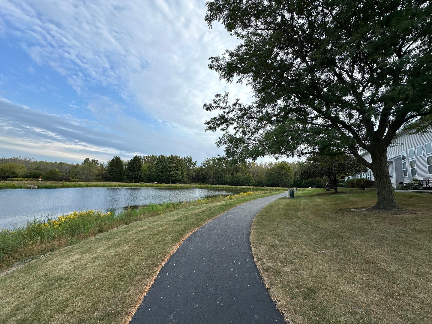 756 PANORAMA Court #756, Aurora, IL 60502