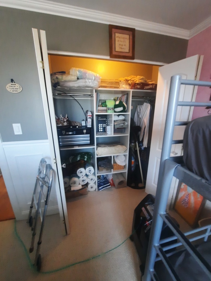 10541 Palos Place #B, Palos Hills, IL 60465