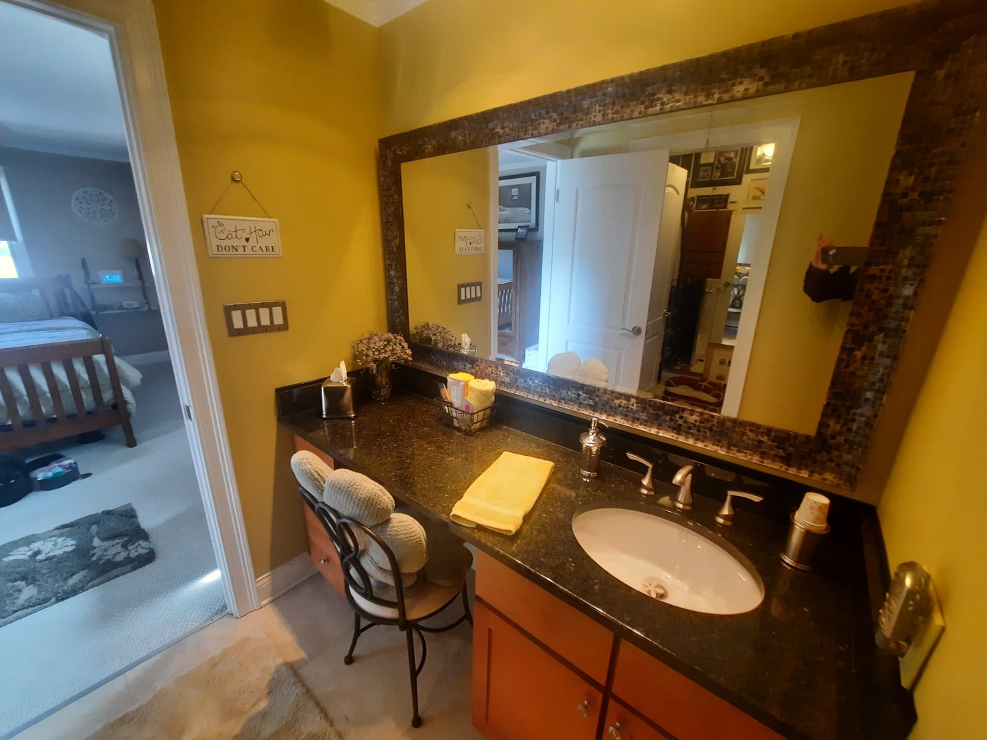 10541 Palos Place #B, Palos Hills, IL 60465